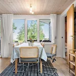 Ferienhaus 4 Bedroom Lovely In