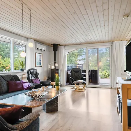 Cozy In With House A Panoramic View * Tarm
