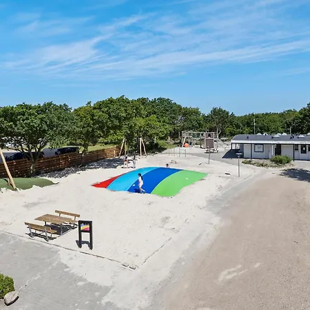 4 Bedroom Lovely In Tarm