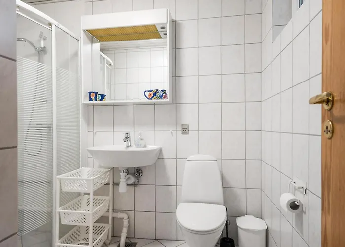 4 Bedroom Lovely In Σπίτι διακοπών *