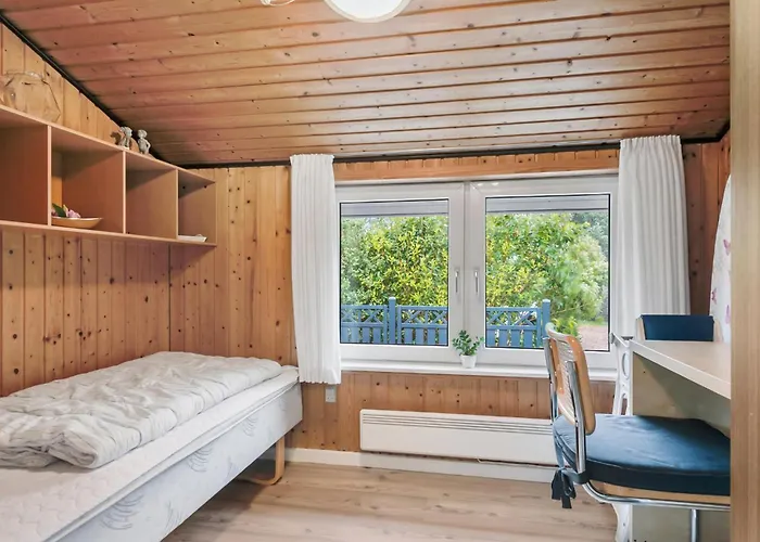 4 Bedroom Lovely In *